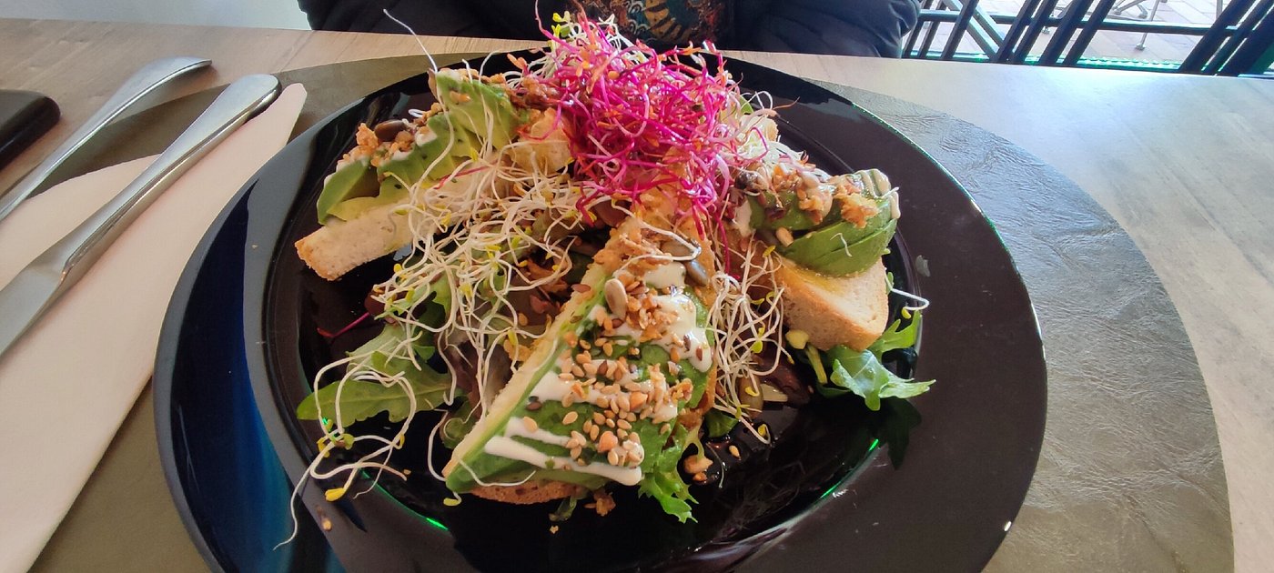 Bol végétarien coloré et bio